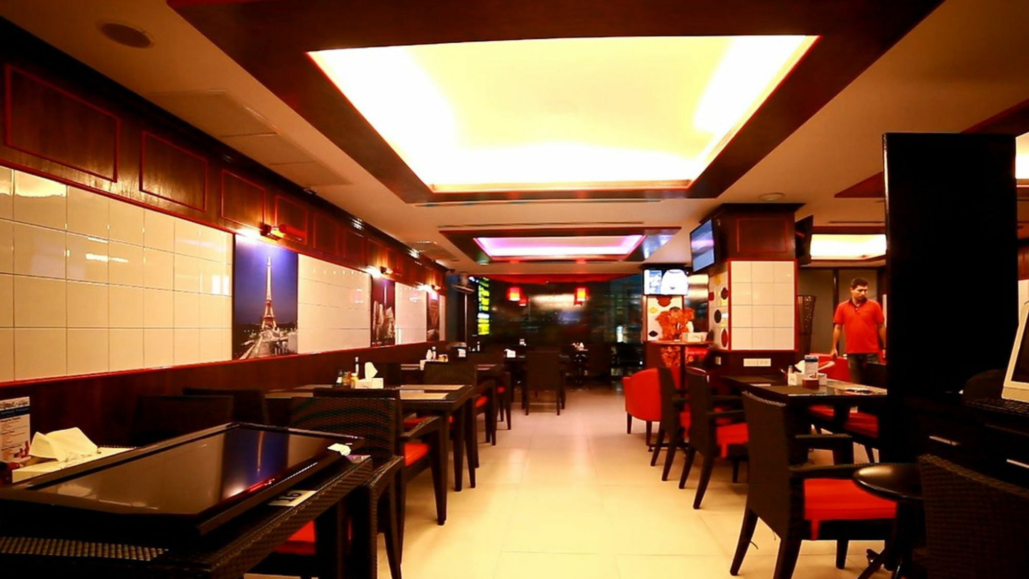 Rayaan Oriental Guest House & Restaurant Patong المظهر الخارجي الصورة